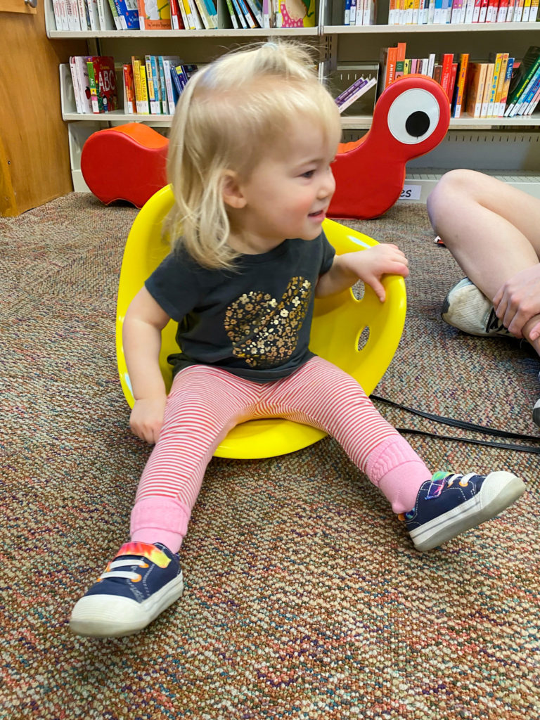 Child in bilibo char 