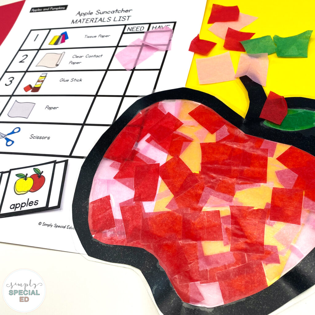 Let’s take a look at some activities included in the Apples and Pumpkins Book Companion that are great to pair with this read aloud. 