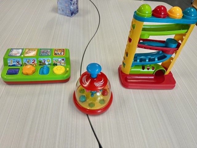  Sample toys for play based assesments