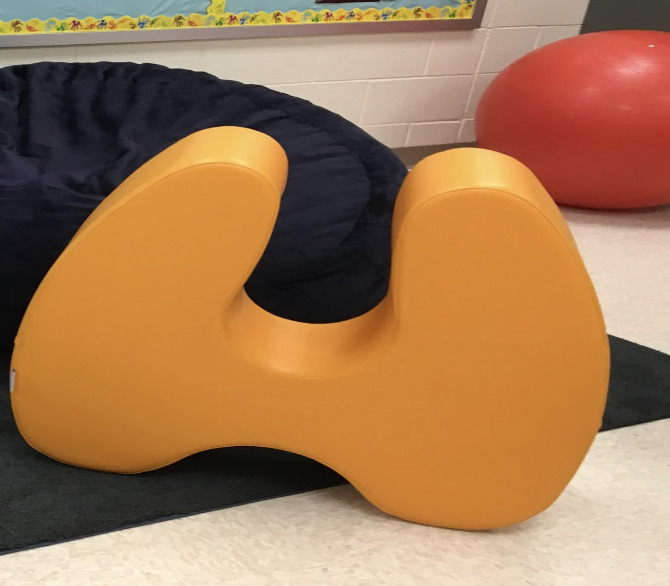 orange squeeze chair