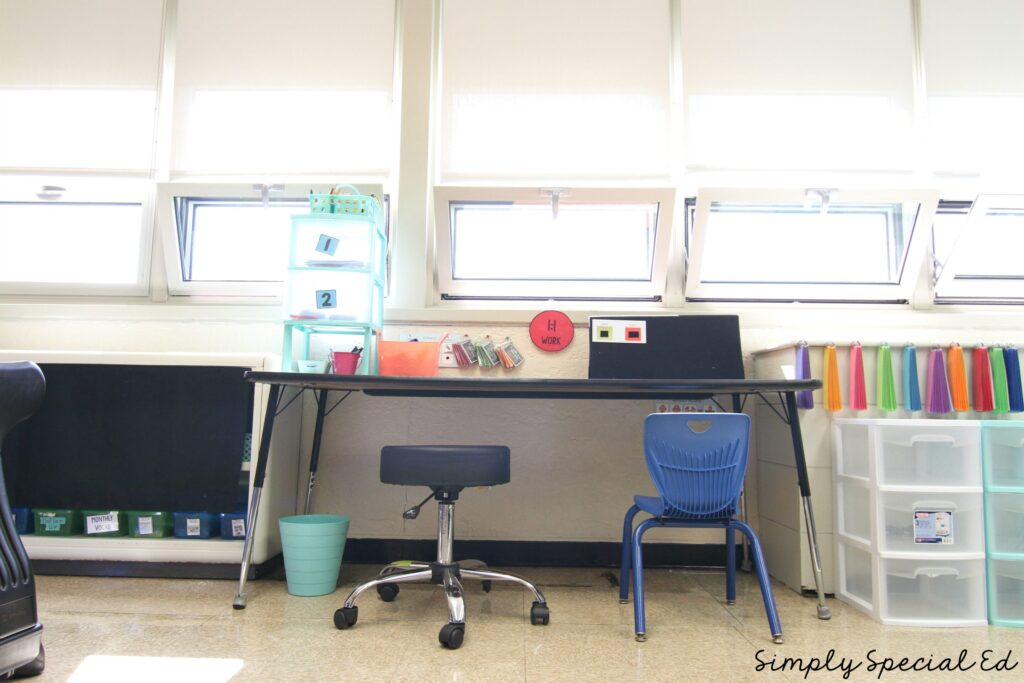 Maximize small special education classroom spaces with smart storage, flexible furniture & organization tips!